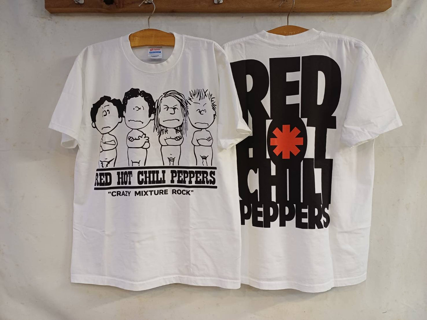 RED HOT CHILI PEPPERS 2
